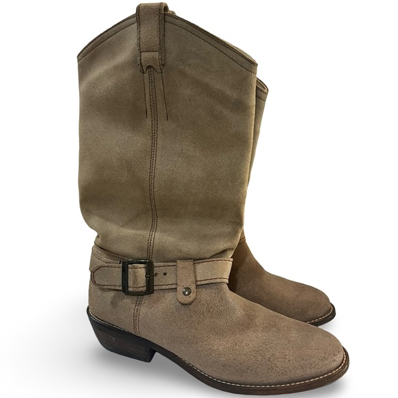 Steve Madden Shoes - Steve Madden Lawson Boot in Tan Suede Size 8